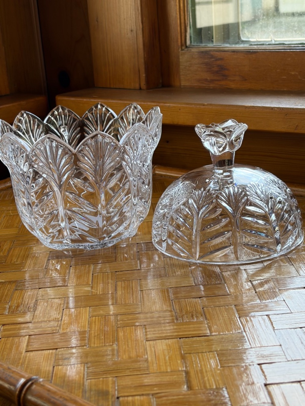 Fifth Avenue Crystal Portico Candy Dish Covered 7” Czech Vanity Storage - Picture 2 of 9